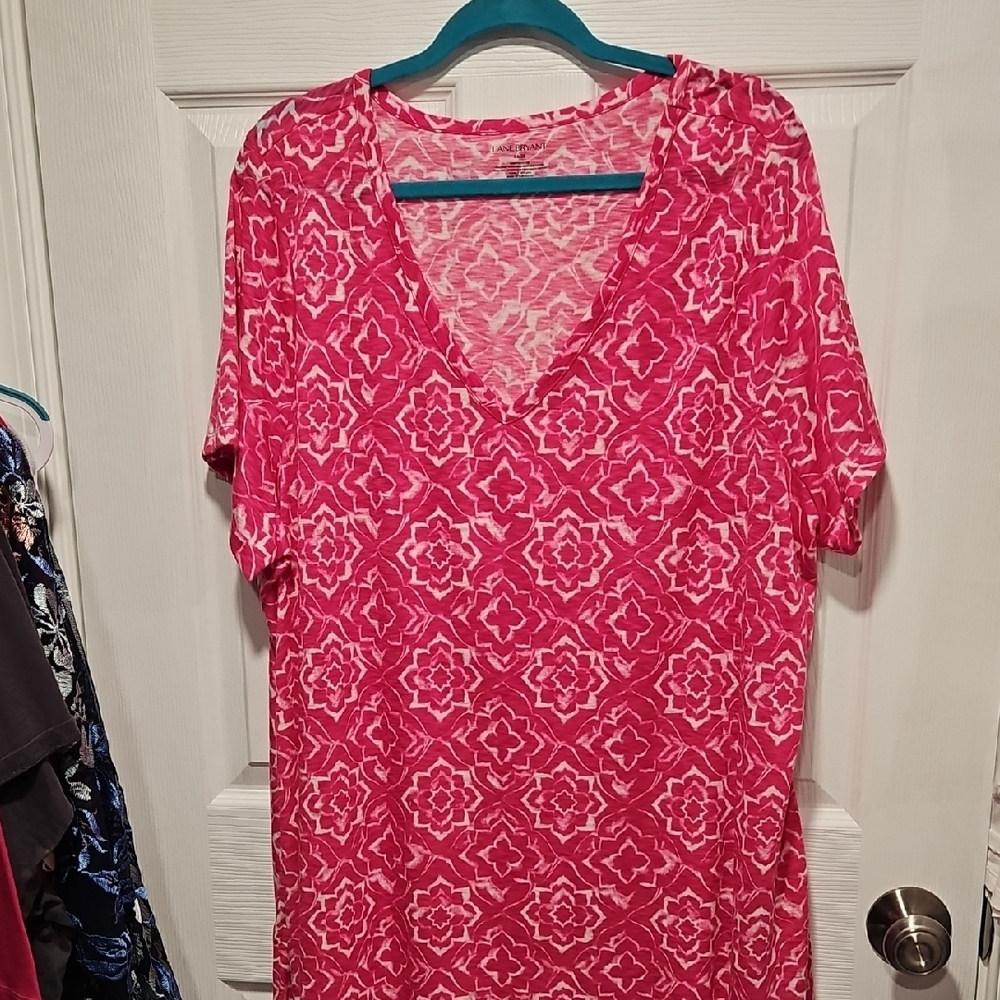 Lane Bryant Pink Patterned Short Sleeve Tee